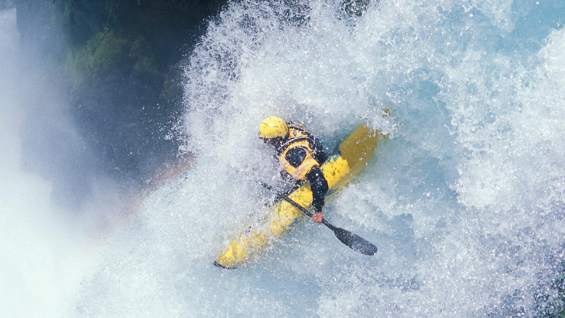 关键封盖:李磊封堵对手关键投篮,稳住胜局!